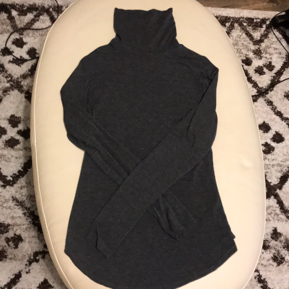 Gray turtleneck